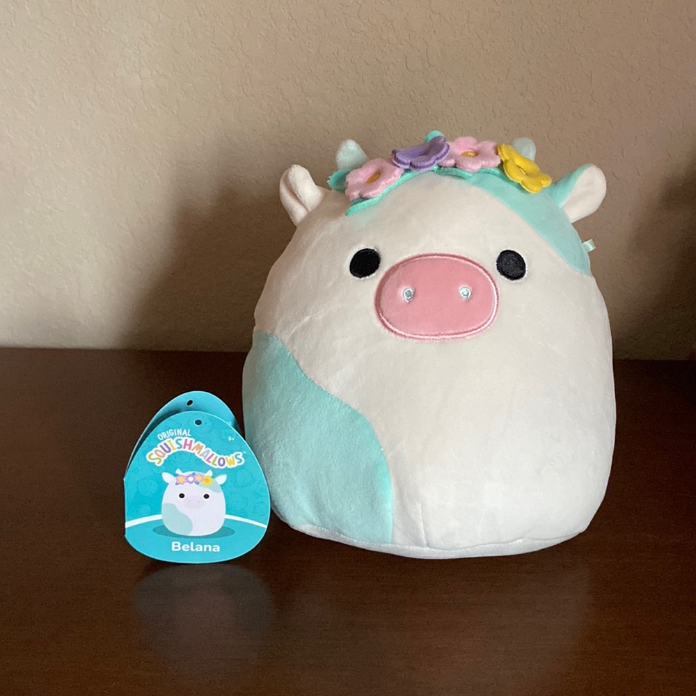 Squishmellow Belana Cow